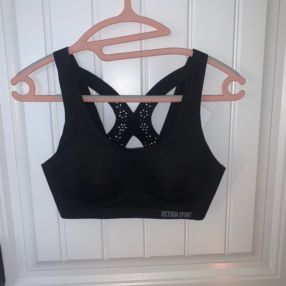 VS sports bra
